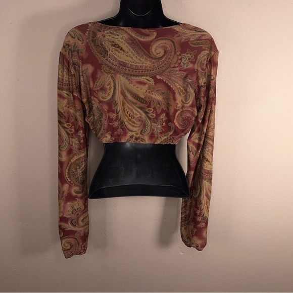 MEDIUM PAISLEY RUCHED LONG SLEEVE CROP TOP BURGUNDY BOHO HIPPIE - Picture 6 of 10